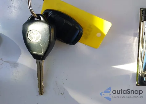 2009 Toyota Corolla Le from USA, damaged, VIN JTDBL40E19J021868